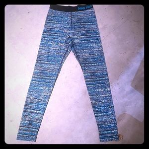 Nike pro leggings size M